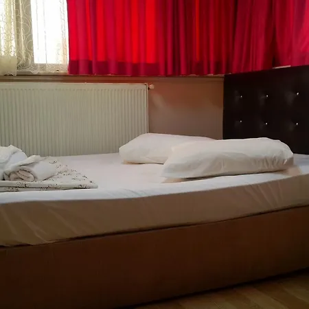 Plato Κωνσταντινούπολη